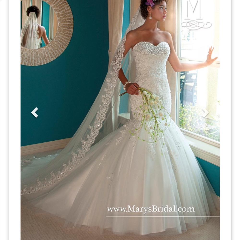 Mary’s Bridal Wedding Dress